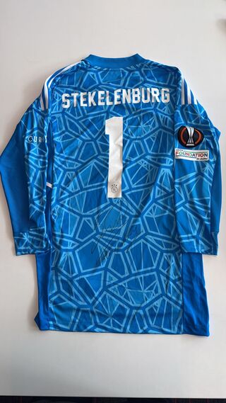 Wedstrijd gedragen Maarten Stekelenburg shirt – Ajax, blauw, gesigneer